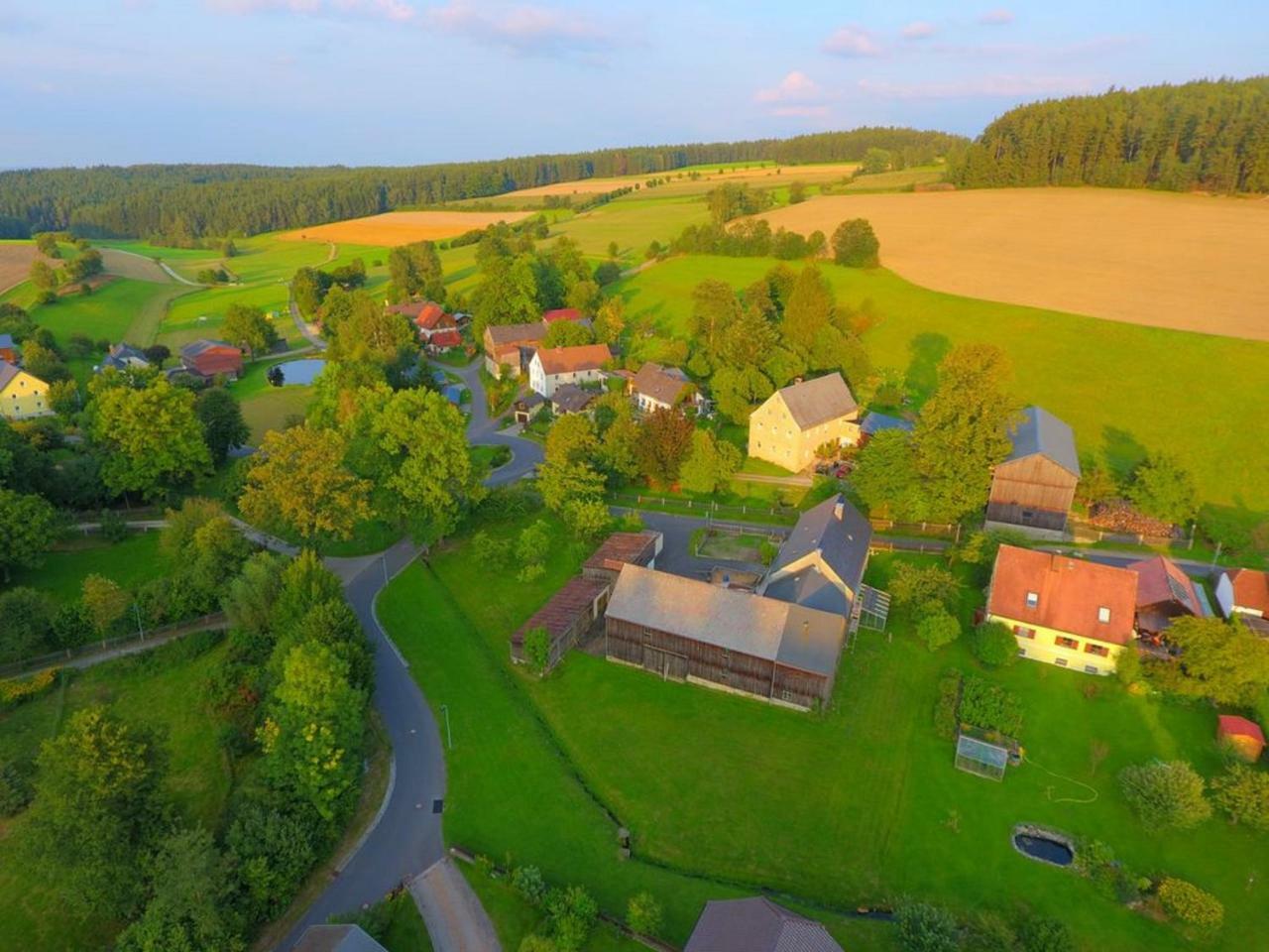 Idyll Im Gruenen Appartement Bad Alexandersbad Buitenkant foto